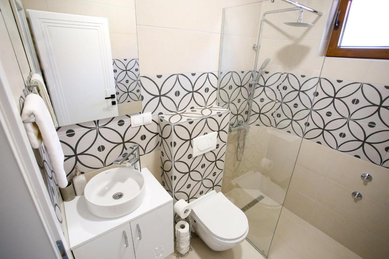 Apartments & Rooms Arch Mostar Extérieur photo